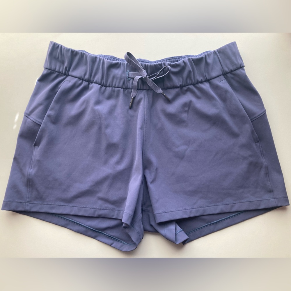 Lululemon Shorts in Periwinkle color size 8